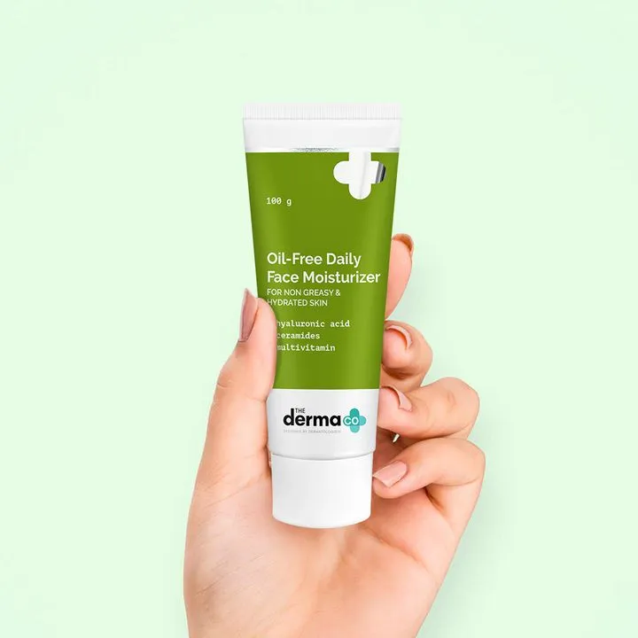 The Derma Co oil-free moisturizer for oily skin