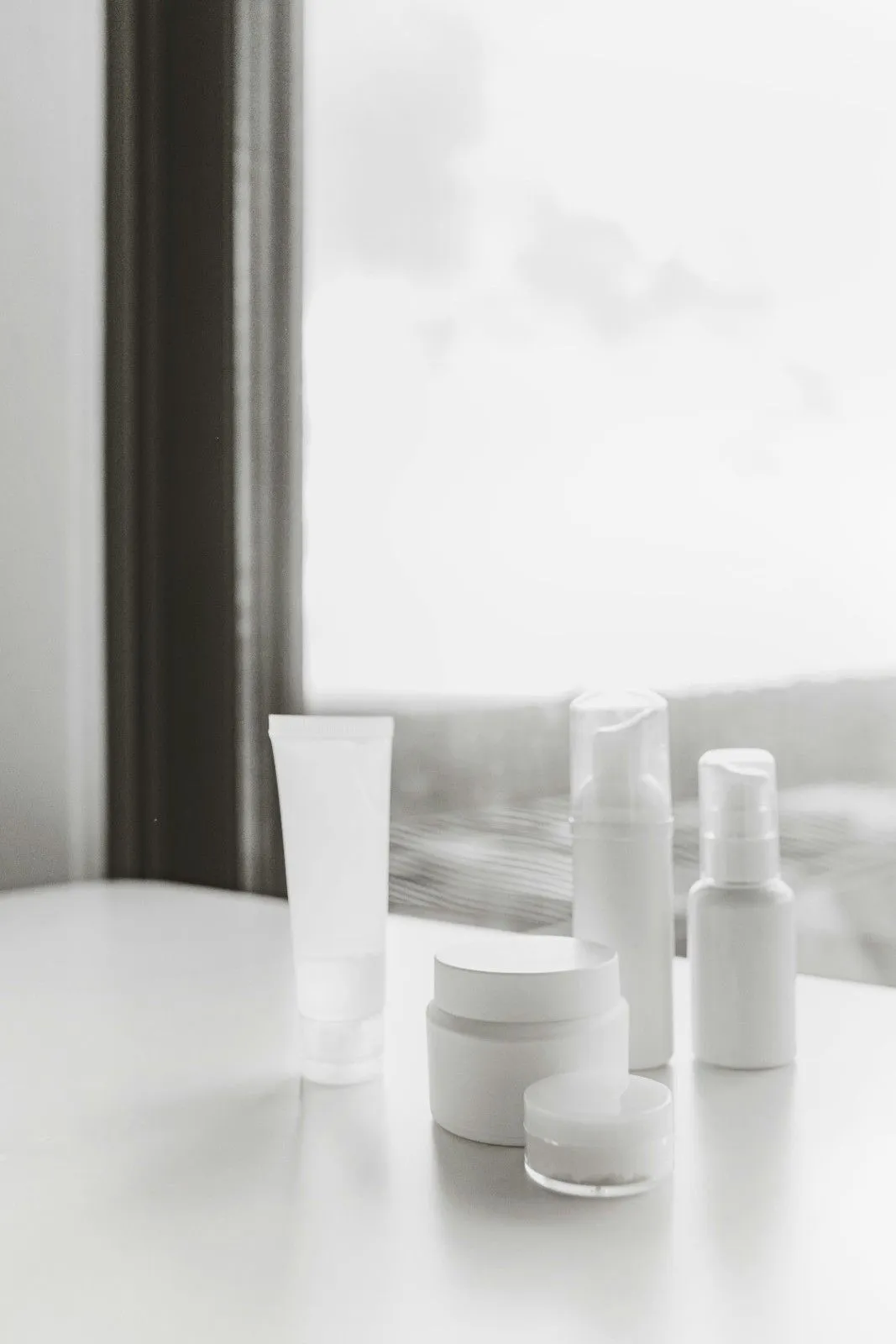 You are currently viewing Face Wash vs Cleanser: Best Daily Skincare Choice in 2025