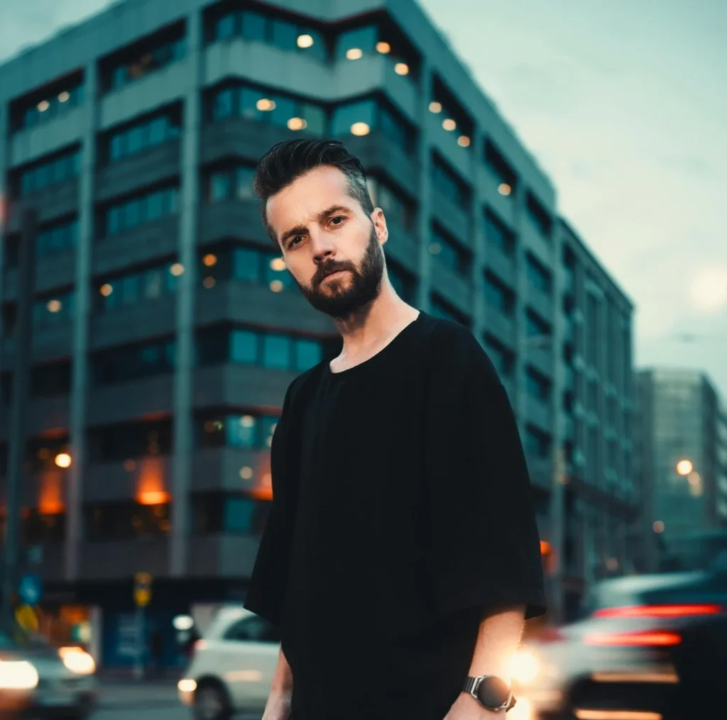 Aftershave Balm vs Lotion benefits for men’s skin care