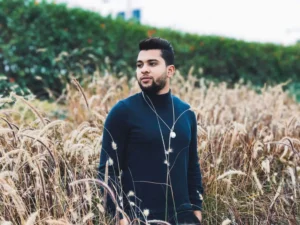 Read more about the article Peptide Hair Serum for Men 2025 — Boost Growth & Reduce Fall